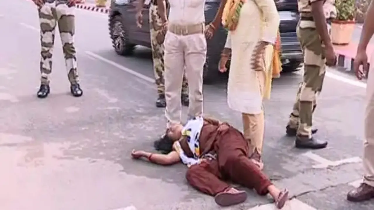 'Murdered' teen's kin attempt self-immolation outside Naveen Niwas, demand arrest of culprits 