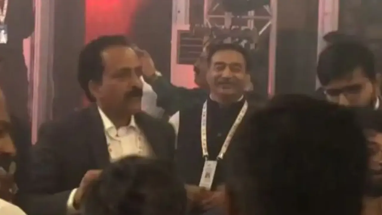 Chandrayaan-3: Video of ISRO Chief Dr. Somanath and team dancing together goes viral