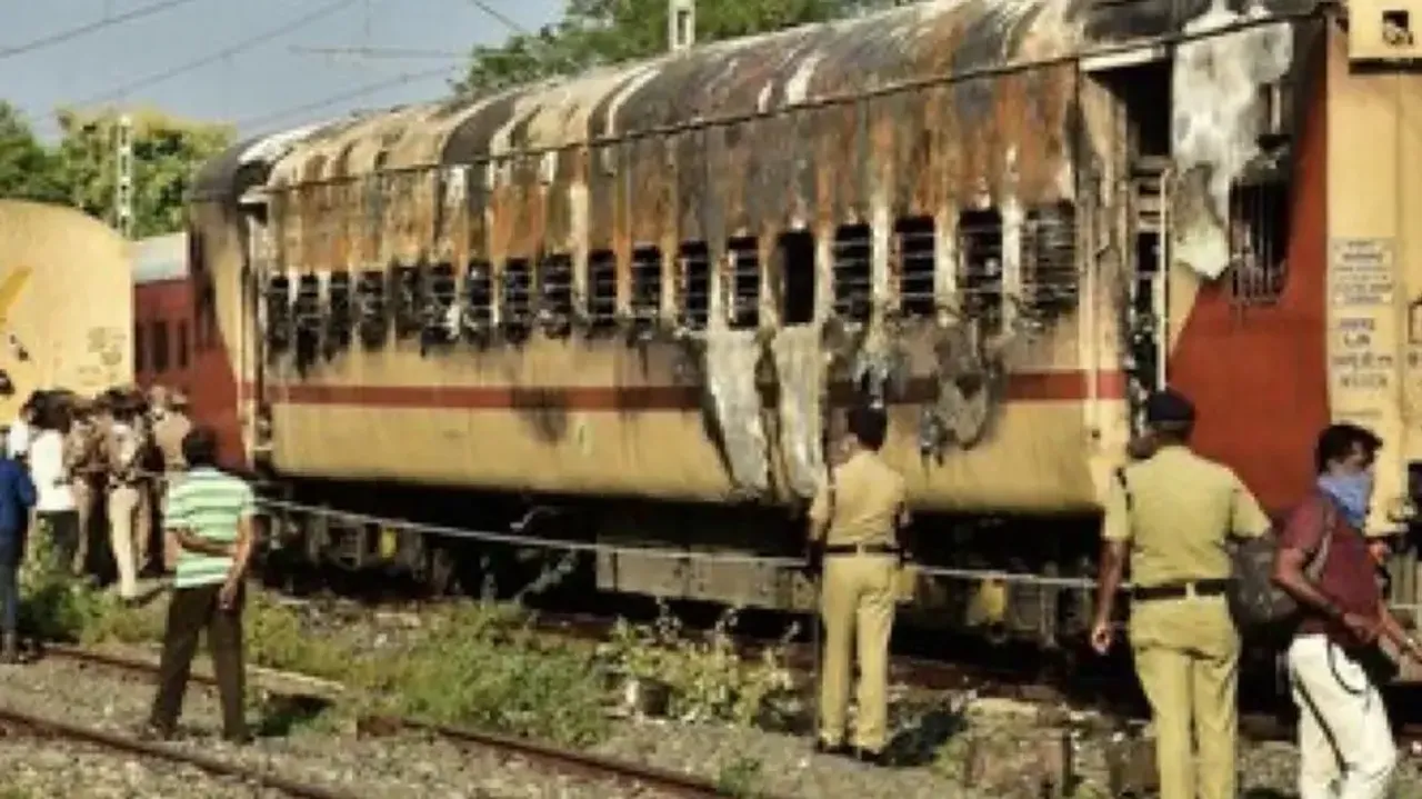 Madurai train blaze