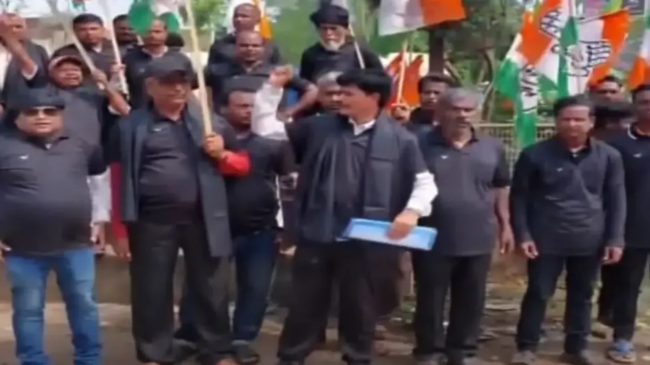 Congress workers protest against 5T secretary VK Pandian's visit