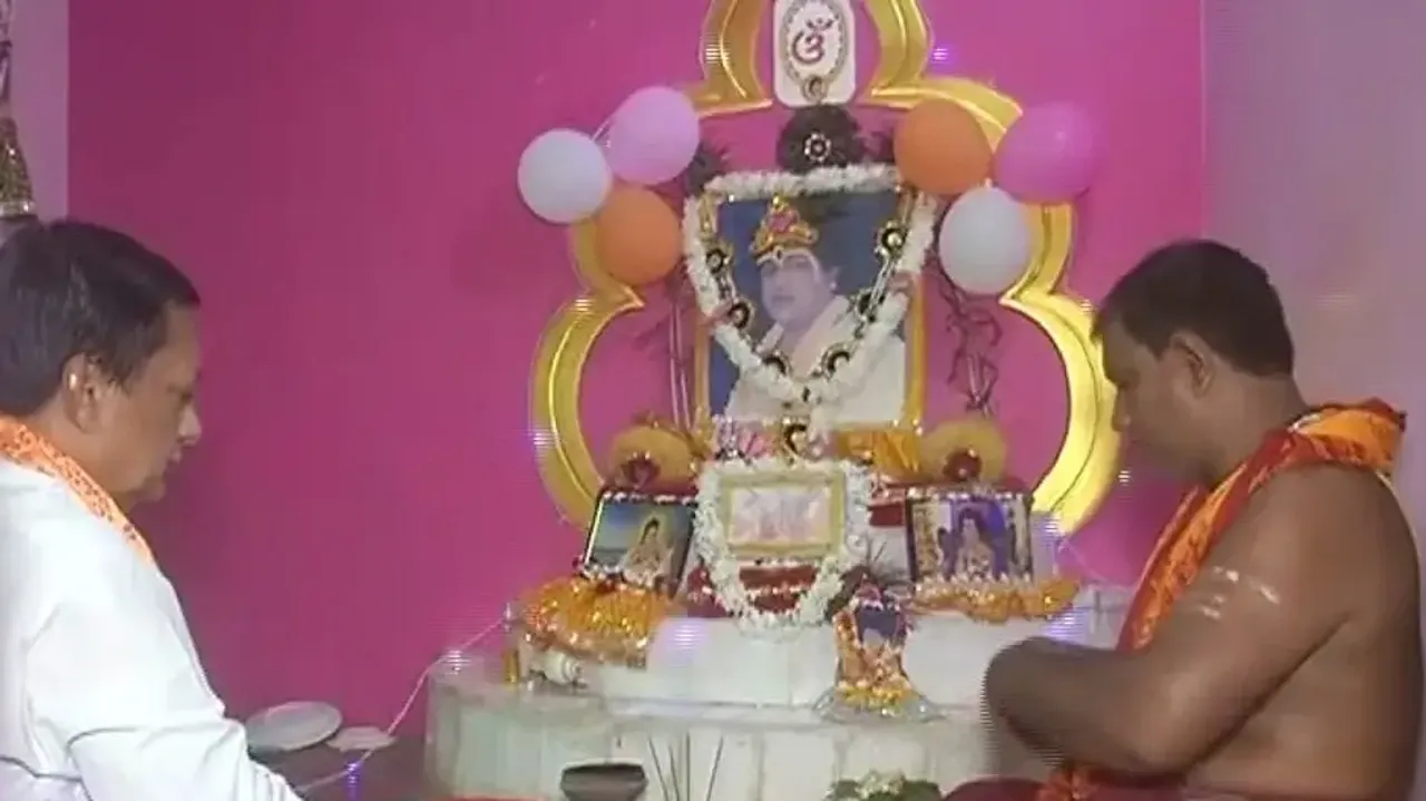 Sarathi Baba Worshipped At Barimula Ashram