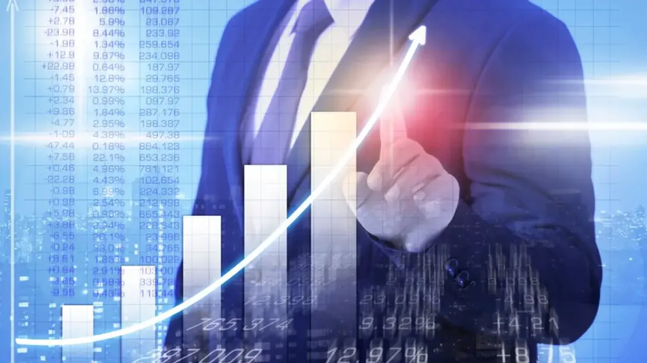 India witnesses 5.7% growth in industrial production in July