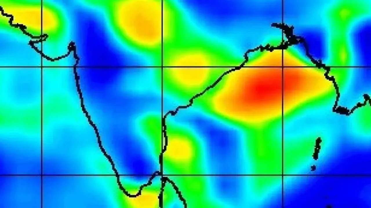 Low pressure forms over Bay of Bengal, heavy rain likely in Odisha