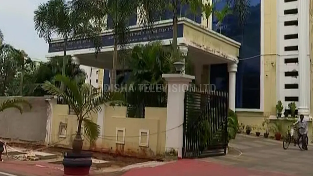 EOW Busts Pan India Job Racket