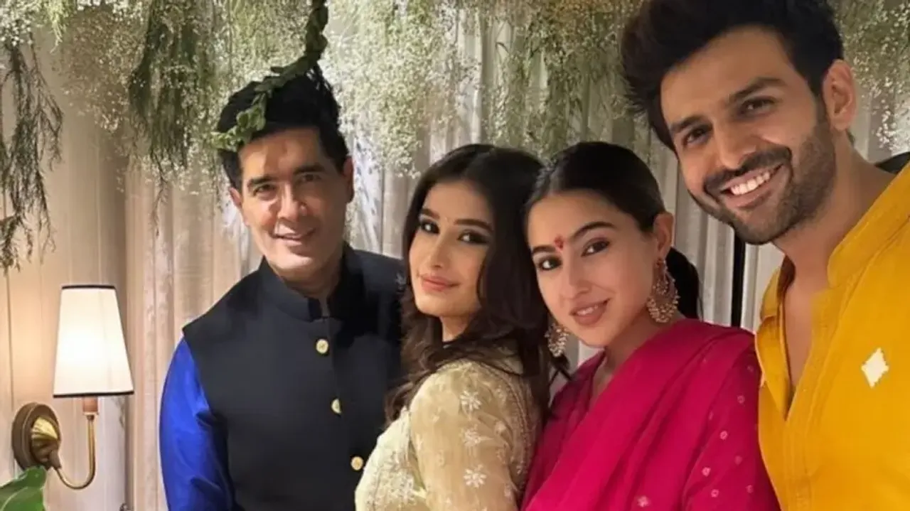 Sara with Kartik and others