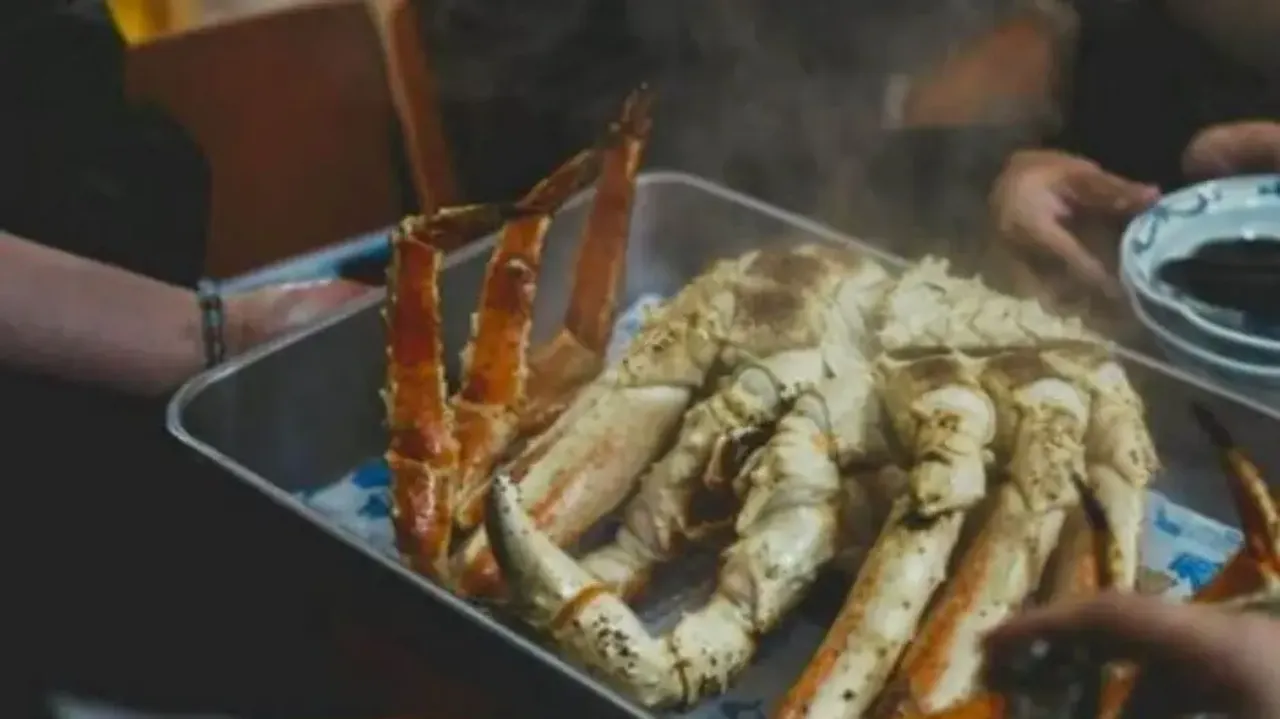 Charged Rs 56,000 for crab dish, Japanese tourist left speechless; calls police