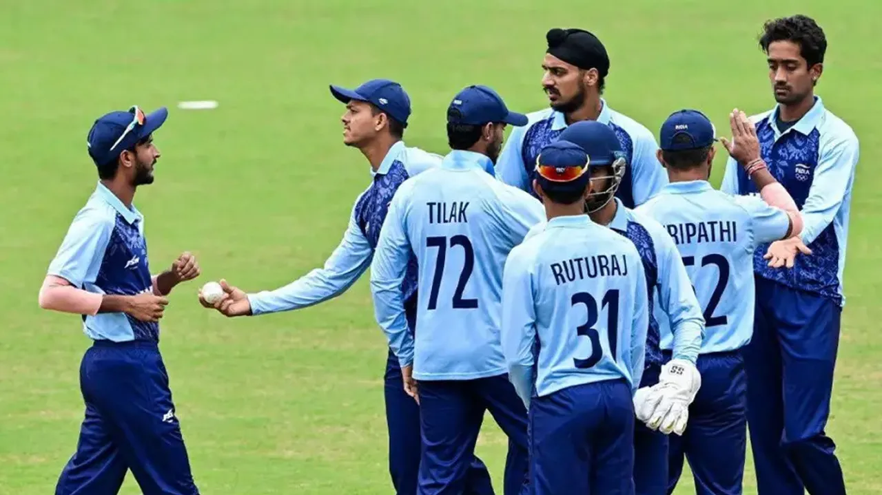 India crush Bangladesh to enter final of men's cricket