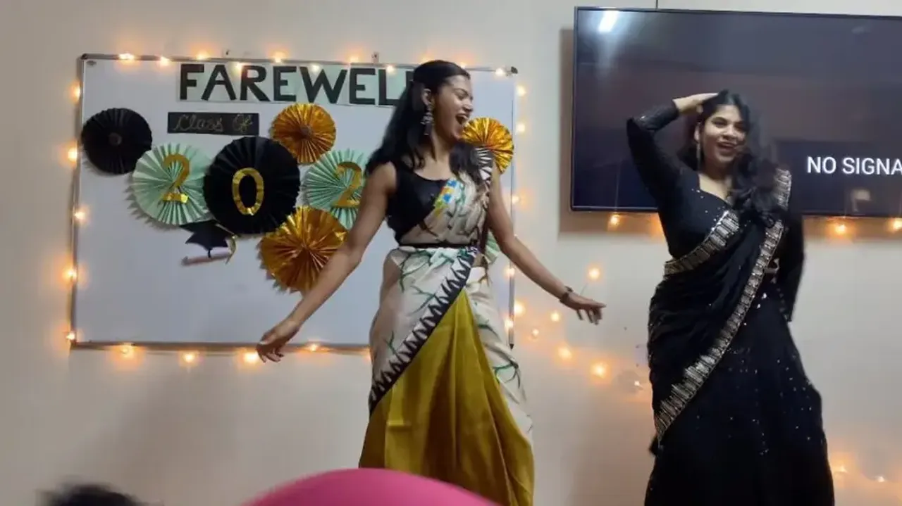 Girls’ stunning dance in saree