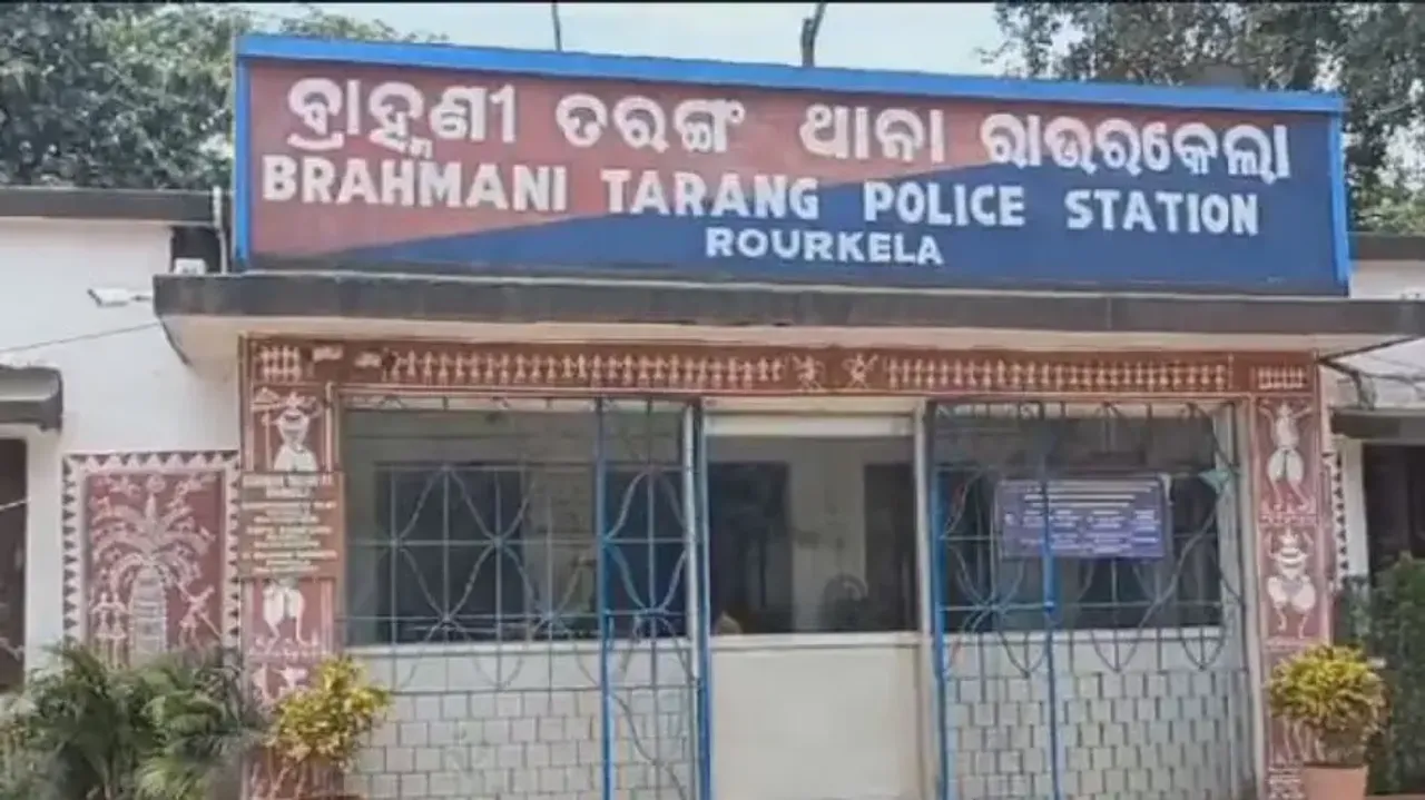 Man kills 4-year-old son, hangs body in house in Sundargarh