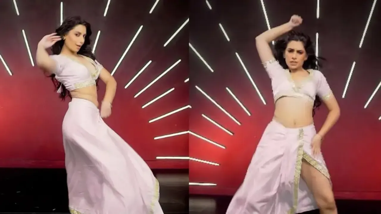 Girl’s sizzling dance performance on 'Ram Chahe Leela' goes viral; watch 