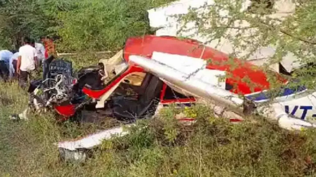 Pilot injured as training aircraft crashes near village in Pune district