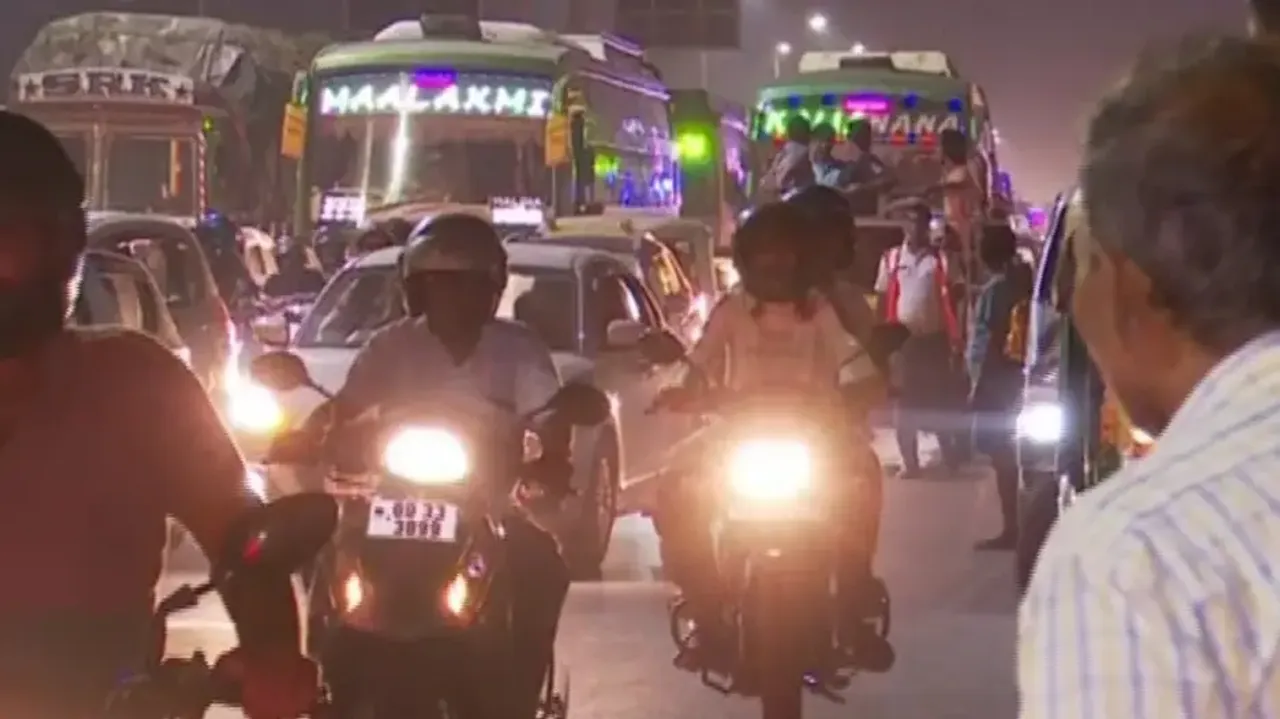 Private bus strike in Odisha on hold till Oct 31, services resume 