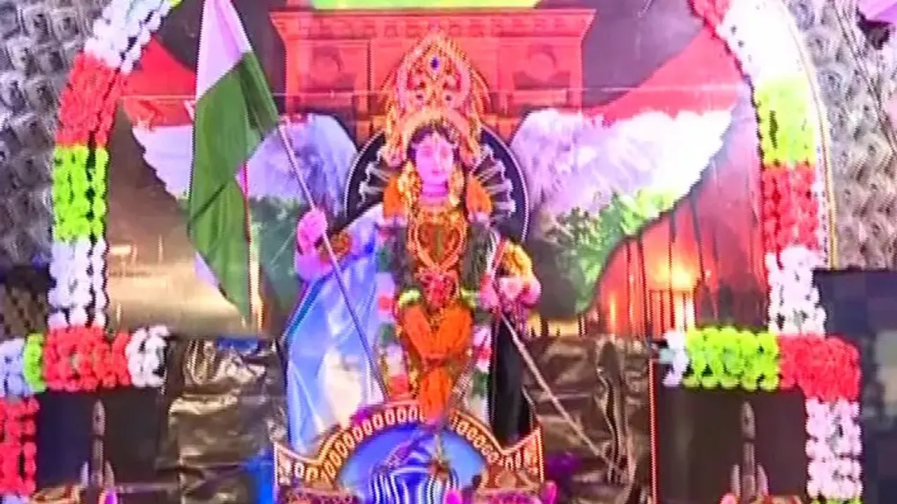 Bharat Mata On Bakhrabad Durga Puja Pandal In Cuttack