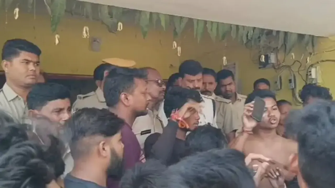 Group clash sparks tension in Bolangir, 5 injured; police force deployed