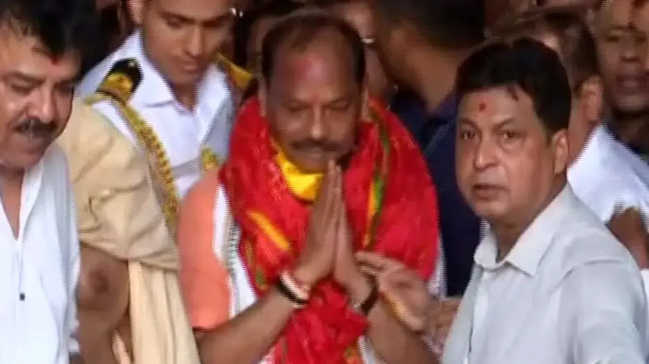Odisha Governor Raghubar Das At Srimandir
