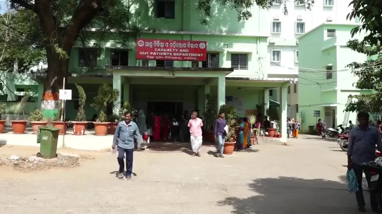 Stray dog injures 63 persons in Odisha’s Nayagarh