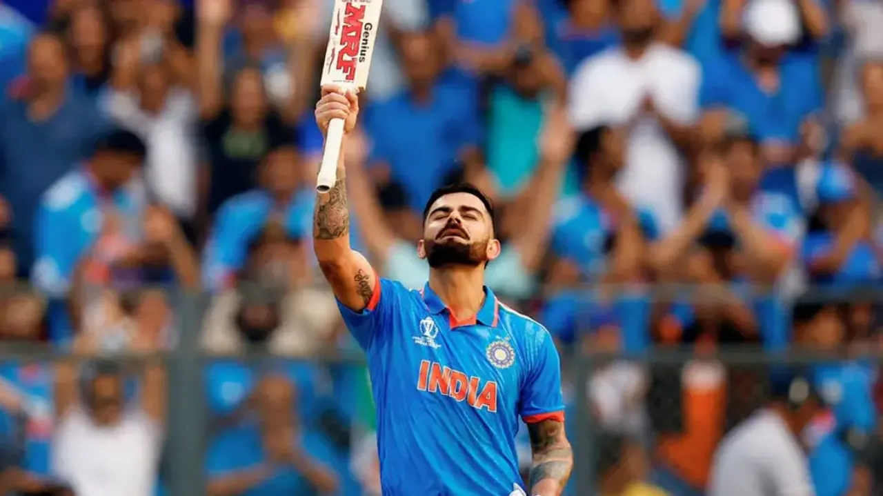Virat Kohli celebrating his hundred in Semi Final