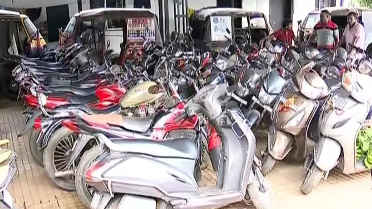 Bhubaneswar traffic police in action mode, over 90 vehicles seized  