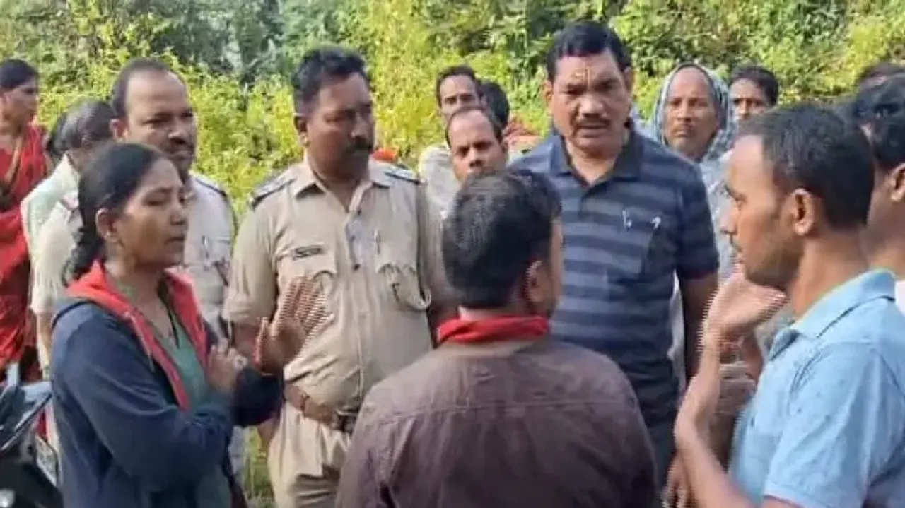 Police on the spot questioning locals.