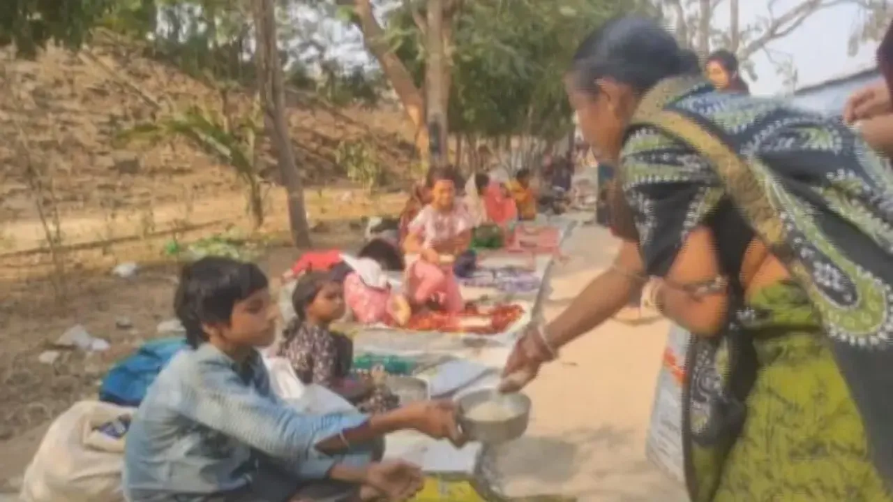 ‘Bhikshuka Mela’: A distinctive feature of Balasore’s Boita Bandana Utsav   