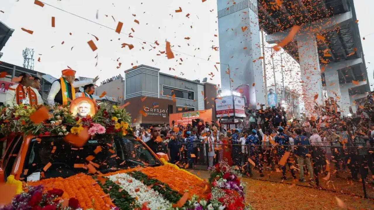 PM Modi holds roadshow in Hyd a day before campaigning ends