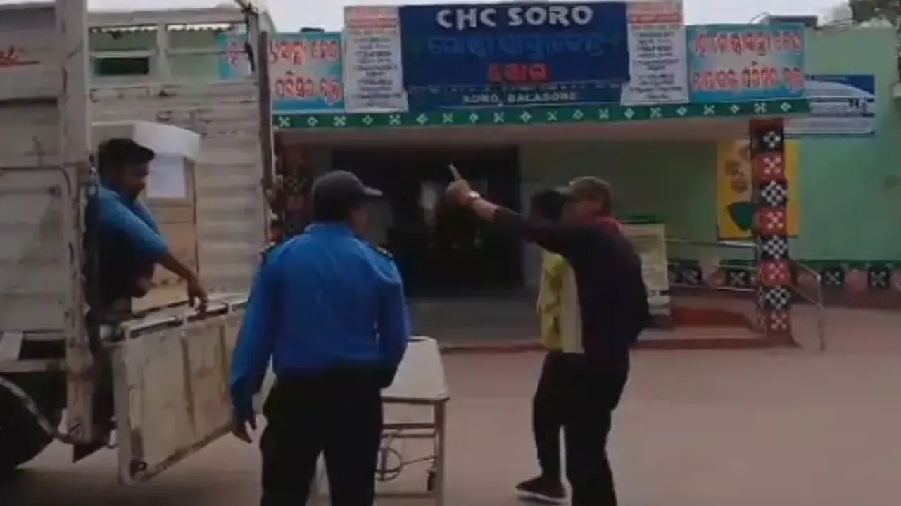 Woman's body awaits cremation for 30 hrs as two sons fight over death in Balasore