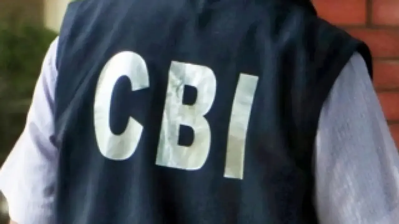Rs 35 lakh, gold recovered by CBI from TMC legislator’s residence