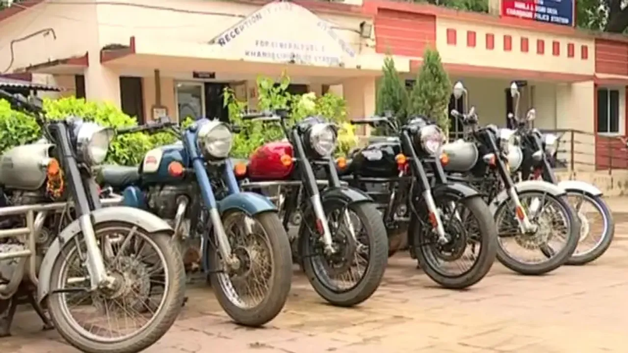 14 stolen Royal Enfield Bullets Recovered