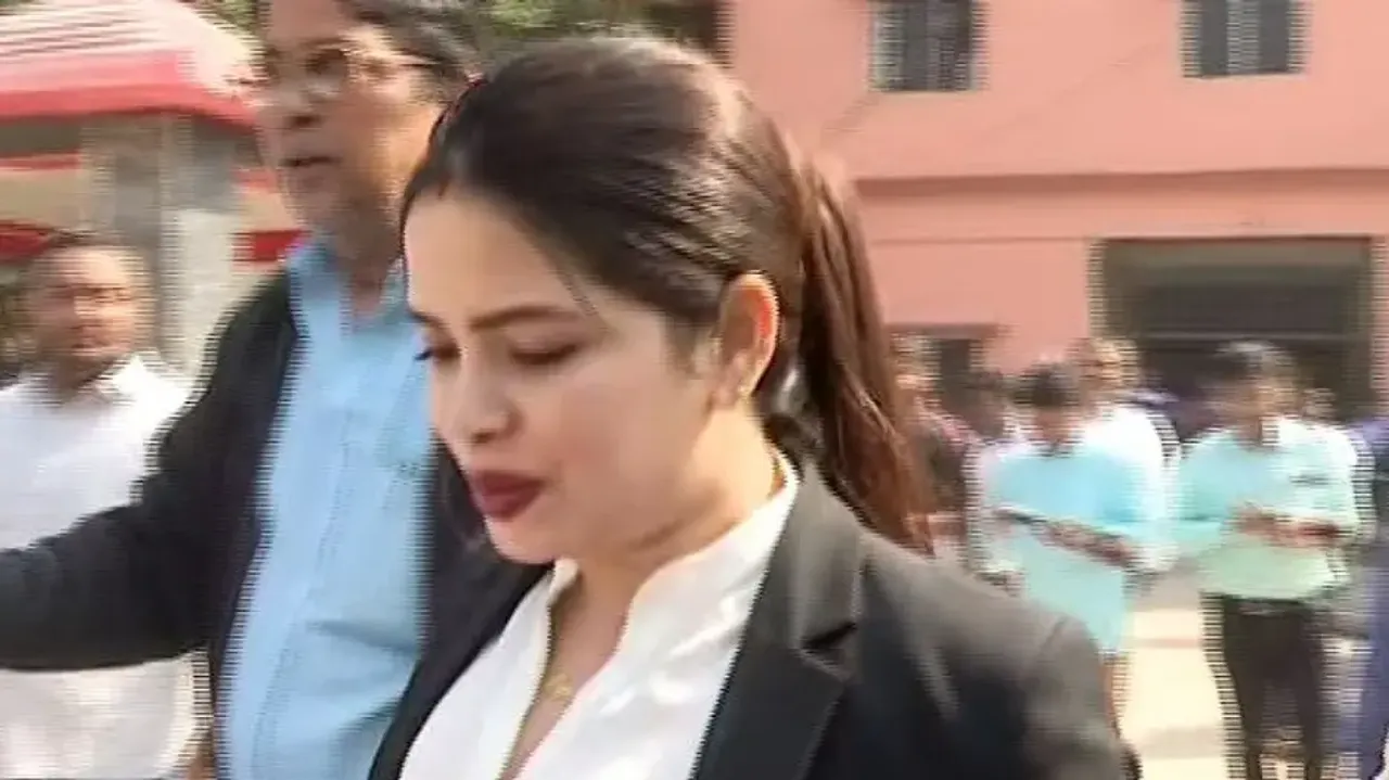 Out of jail, honey trap accused Archana Nag gets death threats on way to law exam