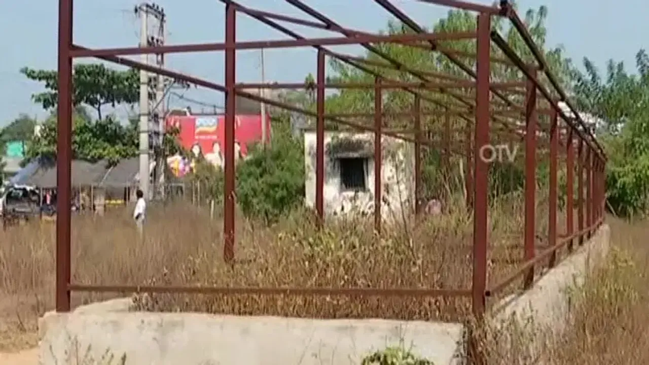 Under-Construction Vending Zone In Khordha