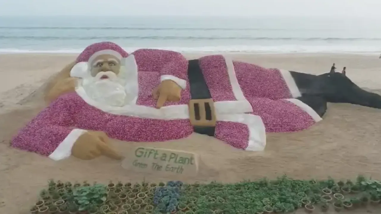 Sand sculpture of Santa Claus at Puri beach creates record 