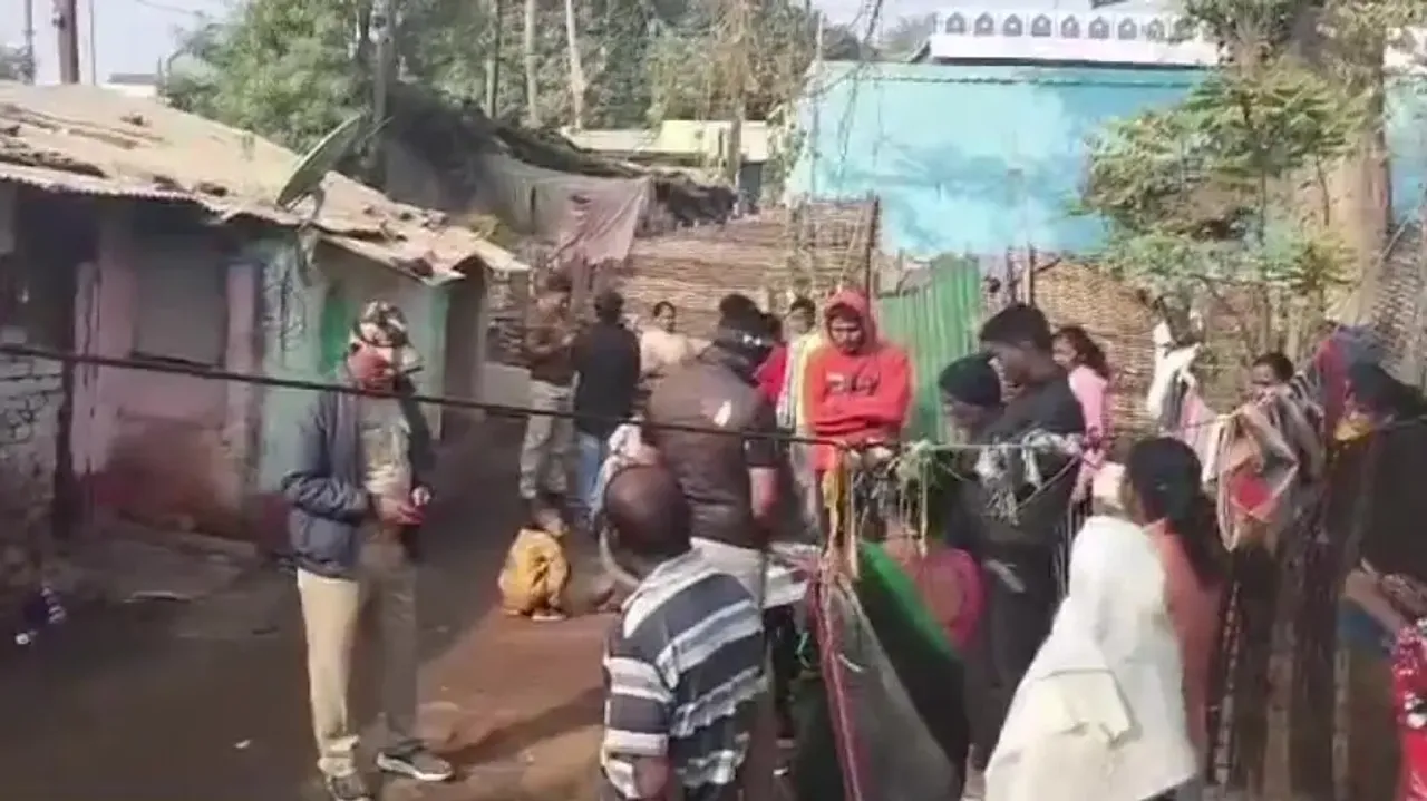 Man stabs younger brother to death with screwdriver