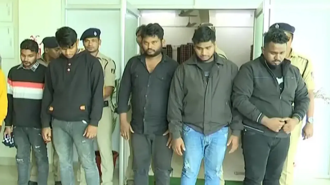 clash in Bhubaneswar, 8 arrested