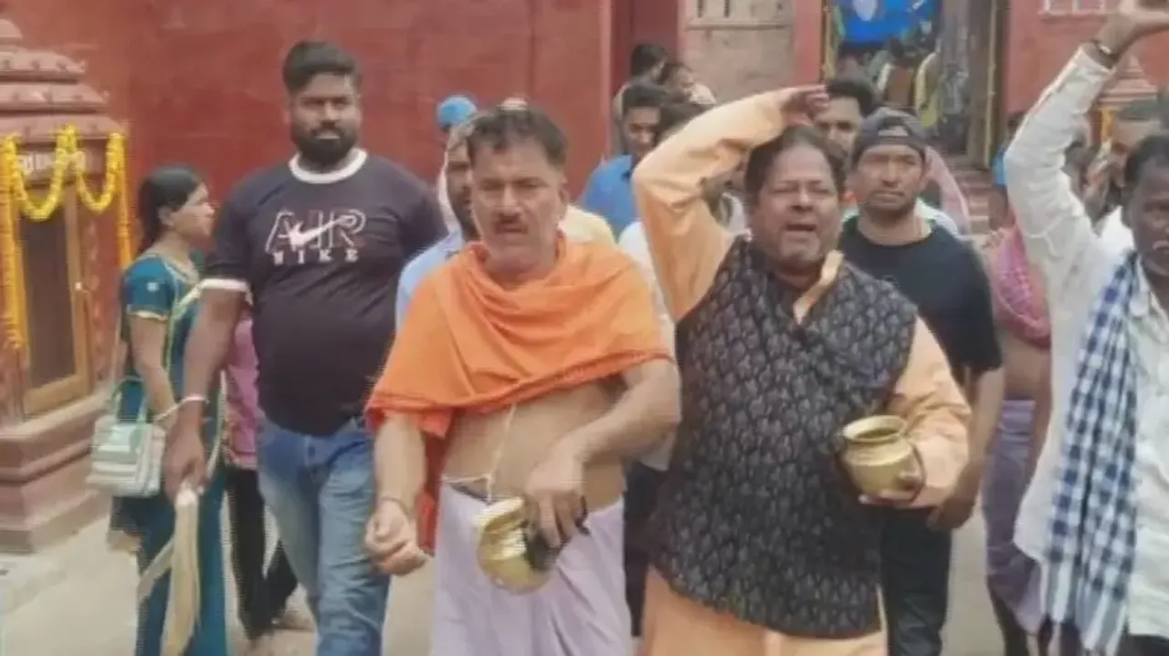 Kamiya Jani ripple effect: Akhandalamani servitors oppose Pandian’s visit, sprinkle Ganga water 