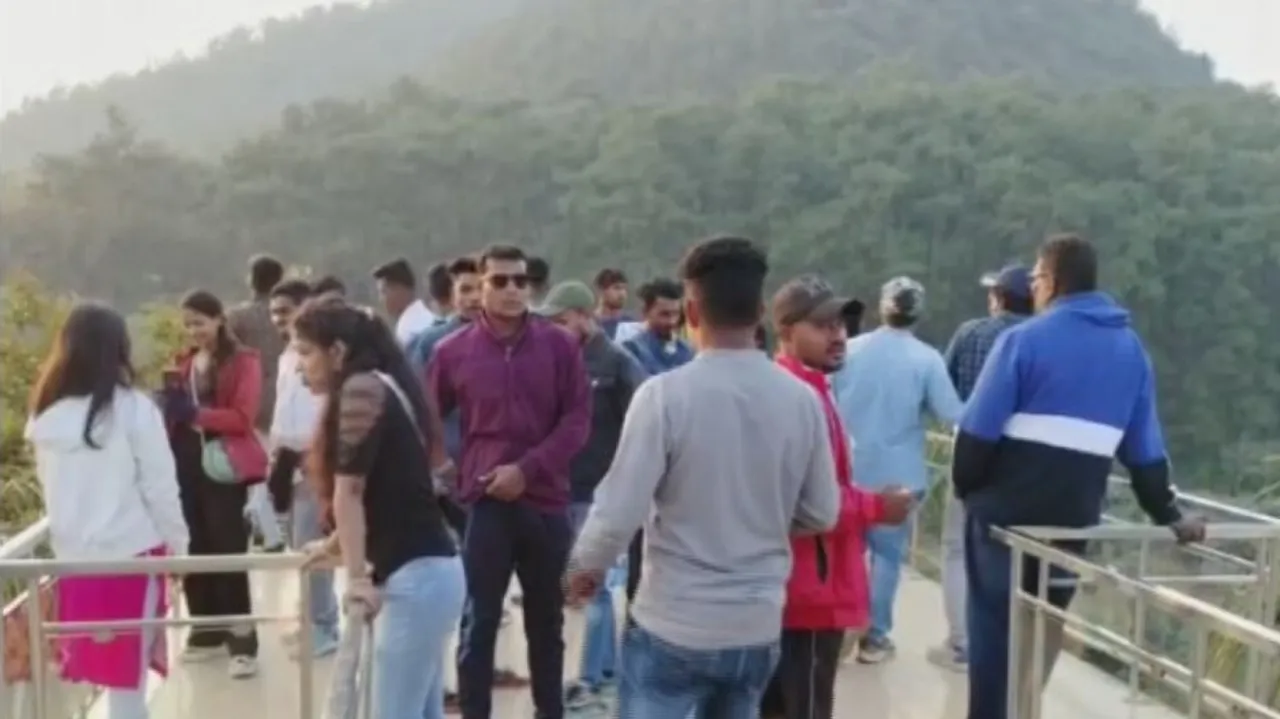 Odisha govt to beef up security at tourist spots frequented by couples