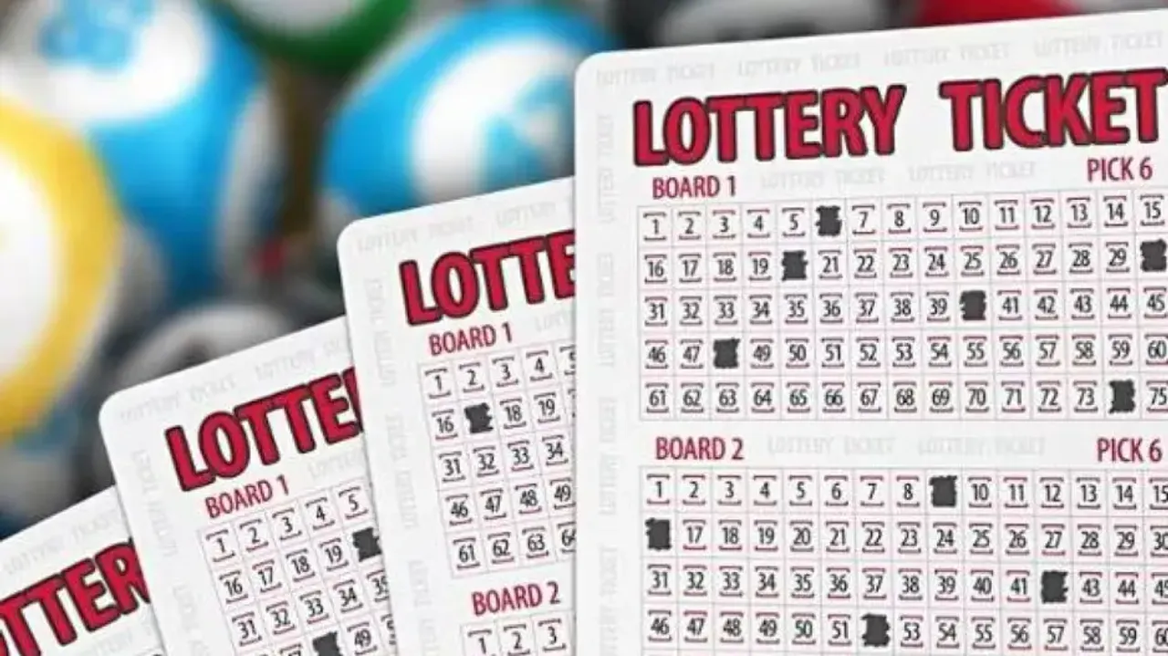 Lucky Indian driver wins Rs 44 crore lottery in UAE on New Year