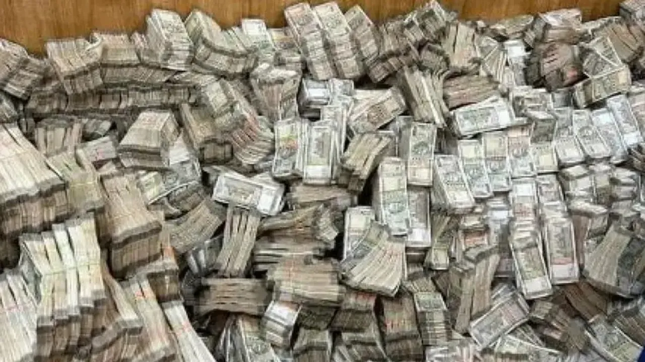 I-T cash seizures: BJP dares Odisha CM to recommend probe by SIT on Black Money 