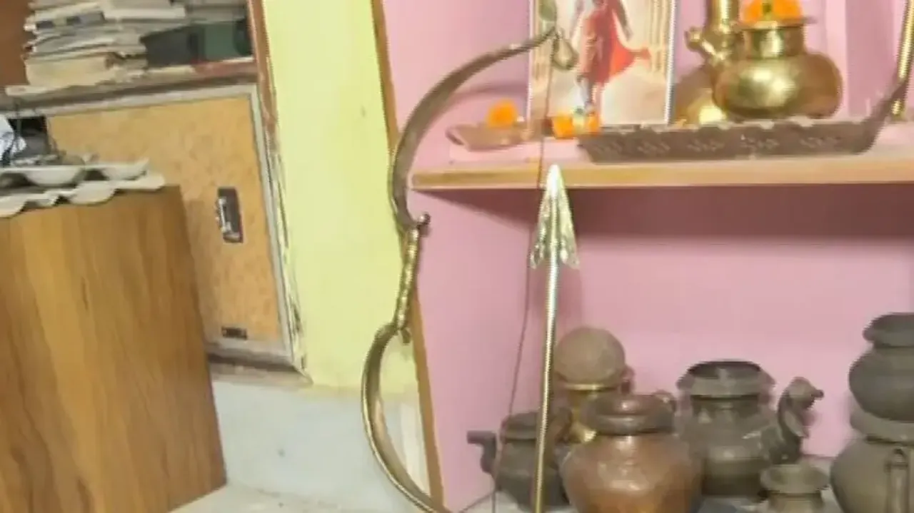  Odisha Antique collector to send 'bow and arrow' for Ram Lalla ahead of consecration ceremony 