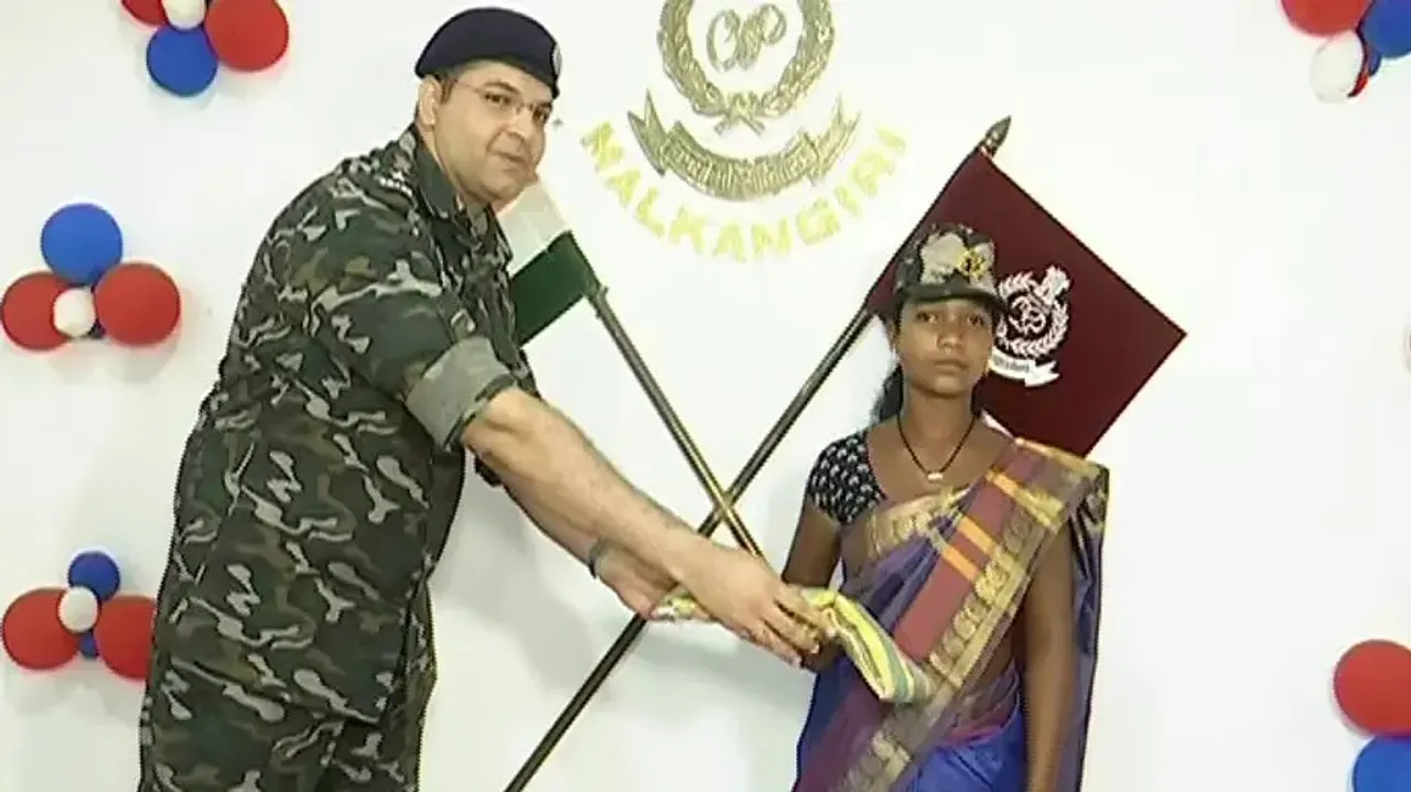 Woman Maoist Surrenders In Malkangiri