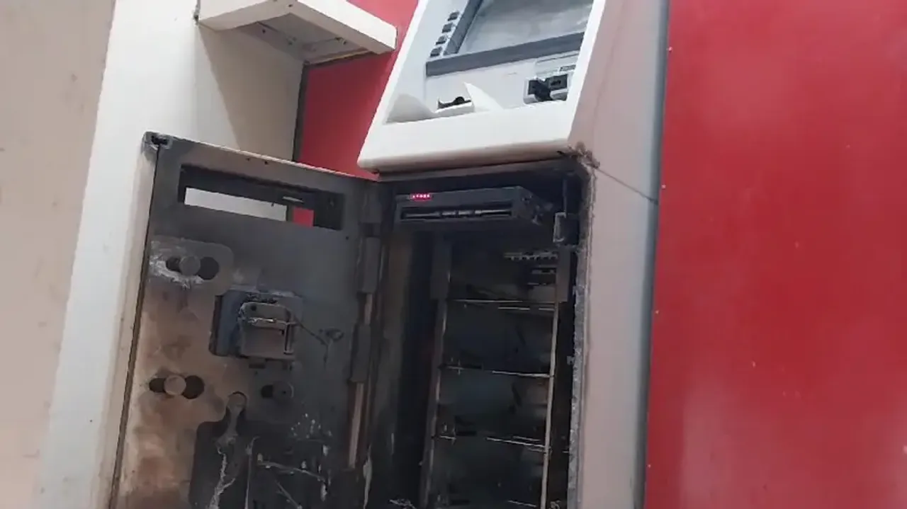 Axis Bank ATM Robbed In Balasore