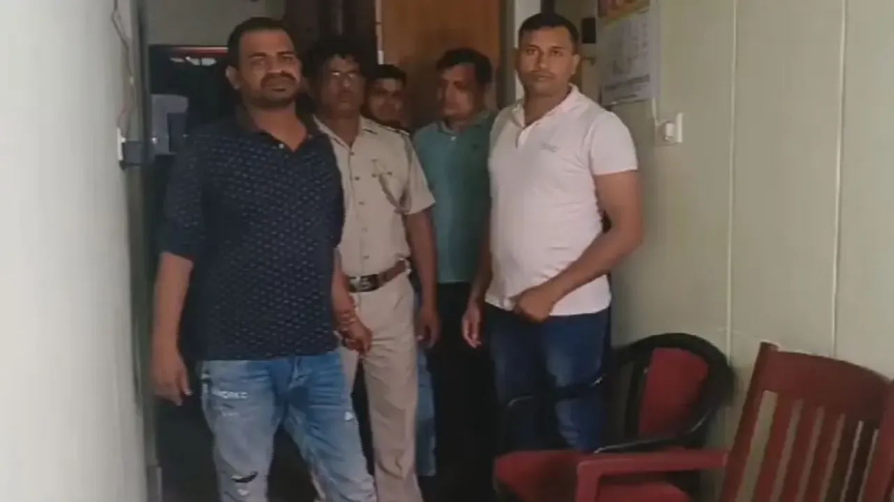 Man impersonating as Vigilance SP dupes contractor of Rs 7.6L, arrested