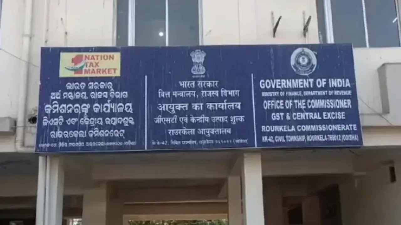 CBI arrests senior GST superintendent for accepting Rs 20,000 bribe in Odisha 