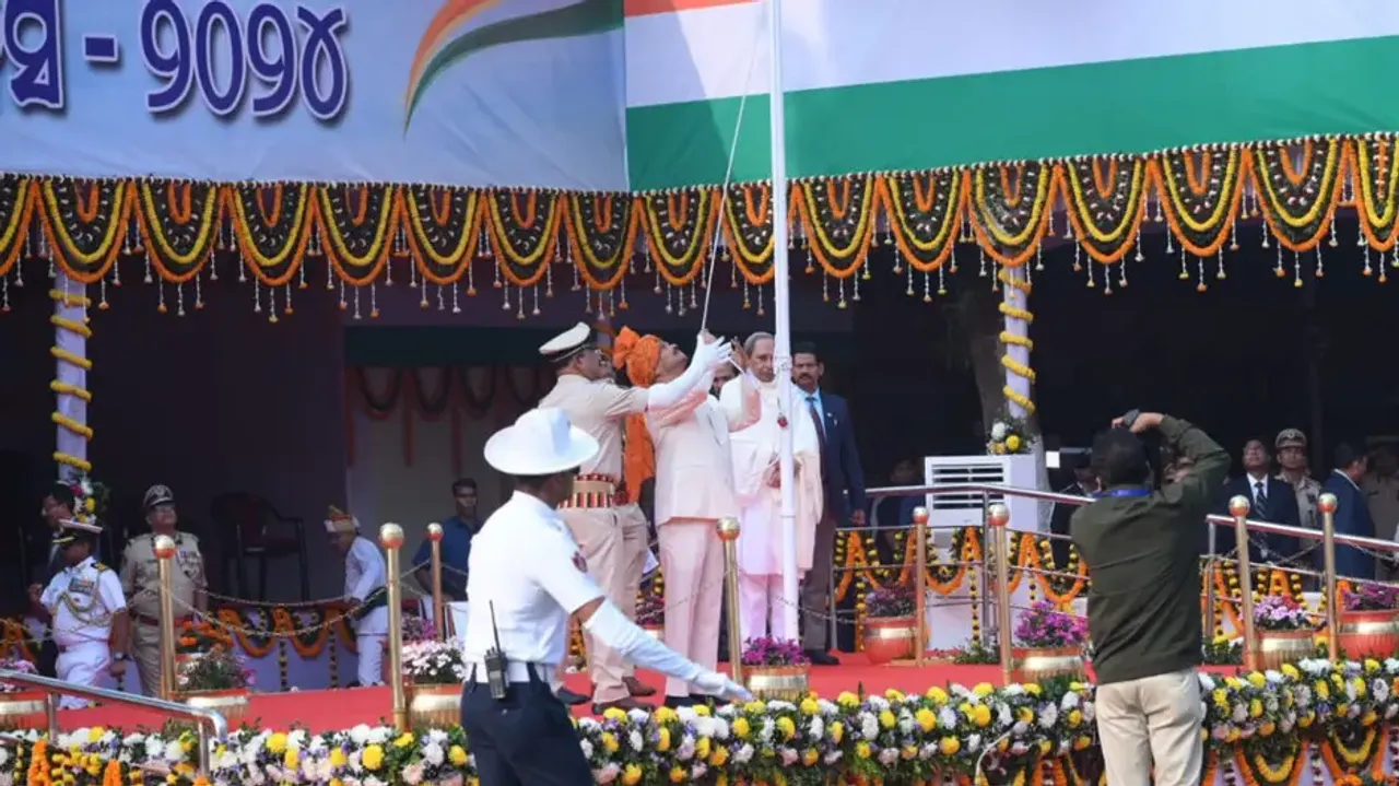 Governor Raghubar Das Unfurls National Flag In Bhubaneswar