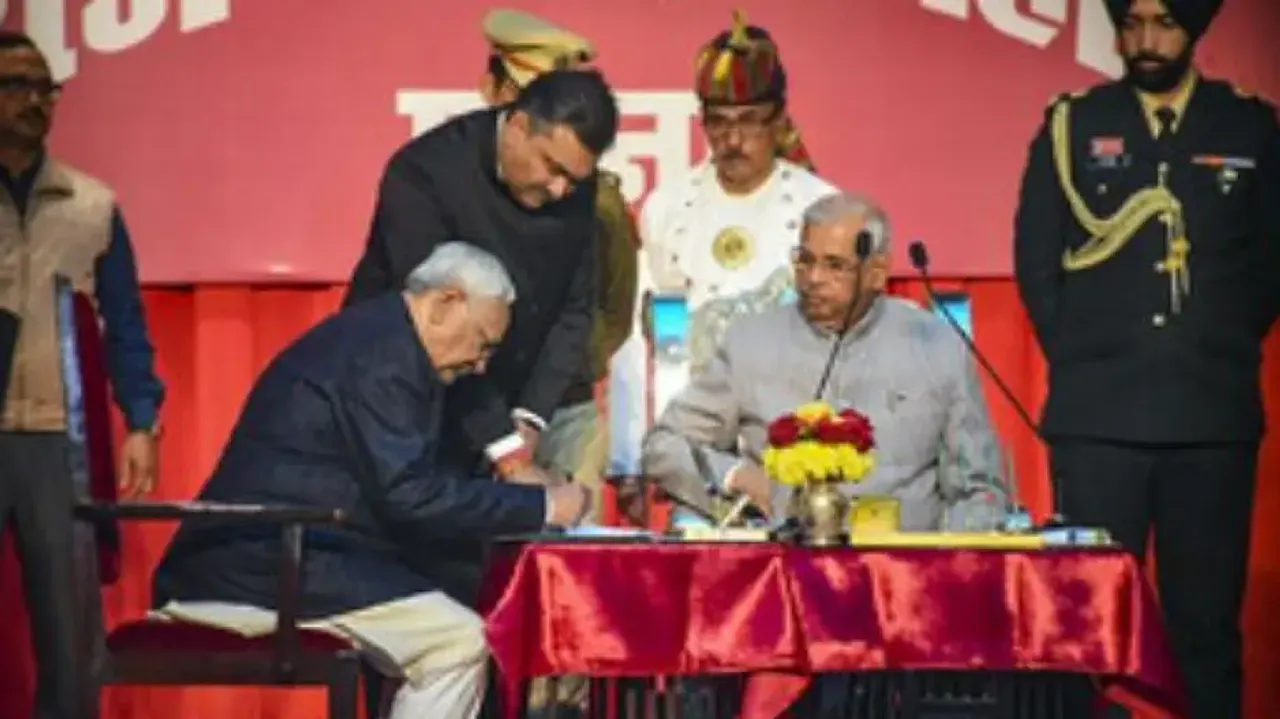 PM, BJP leaders congratulate Nitish; Modi says new govt to leave no stone unturned to develop Bihar