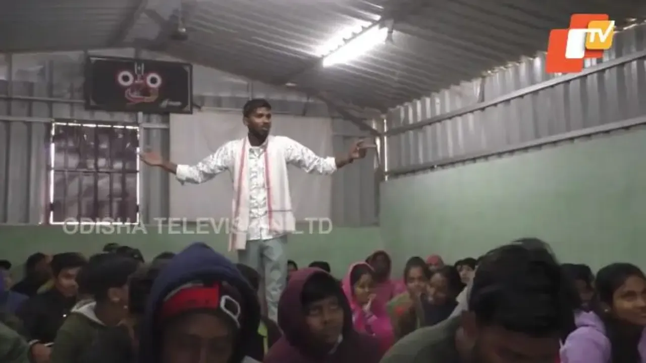 Deepak Das With His Students