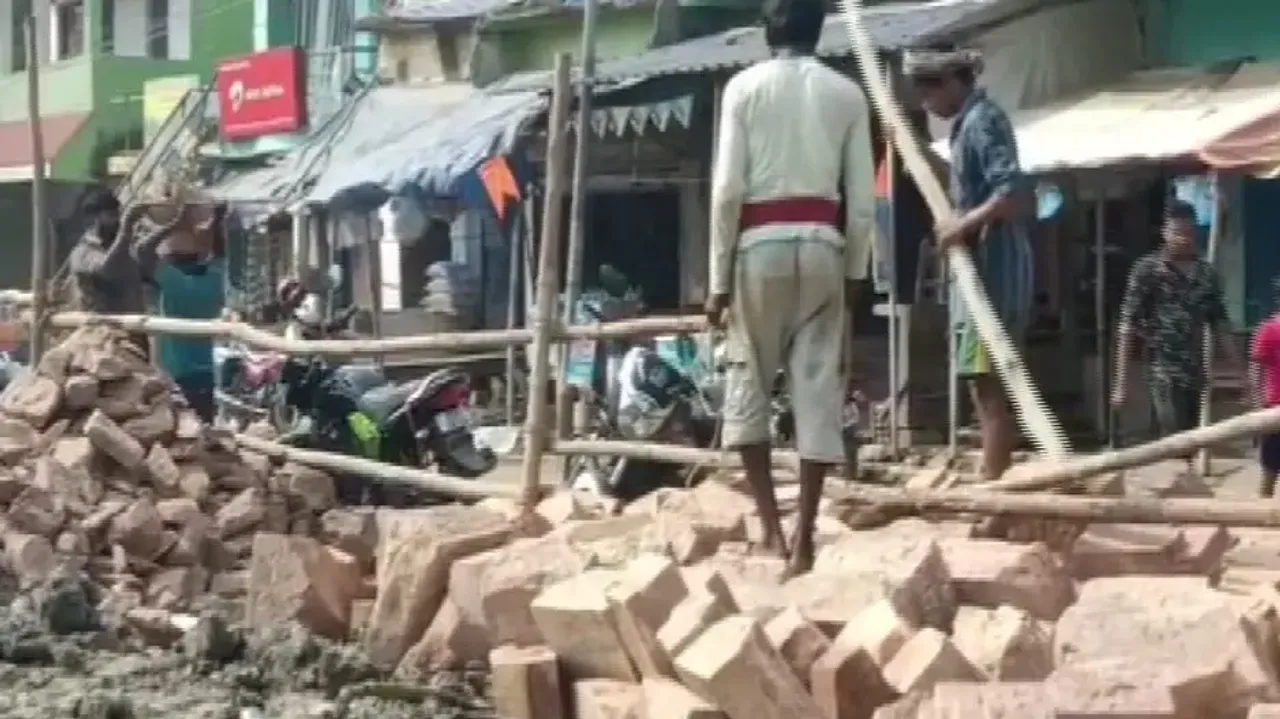 Boundary Wall Of Akhandalamani Temple Collapses