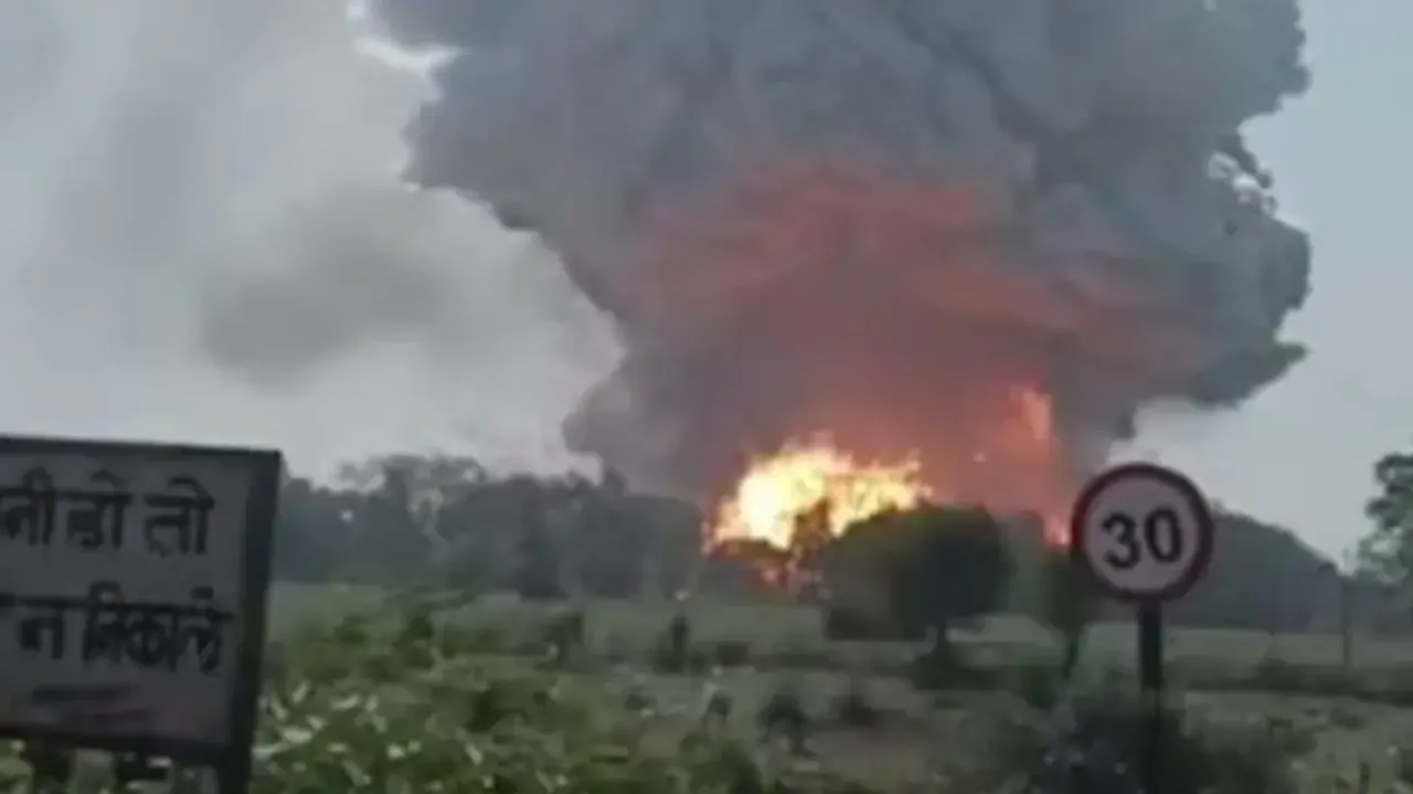 7 burnt alive, several injured in fire in MP's crackers factory