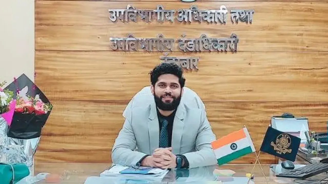 IAS Vinayak Mahamuni left well-paying job in US, secured AIR-95 after failing 4 times