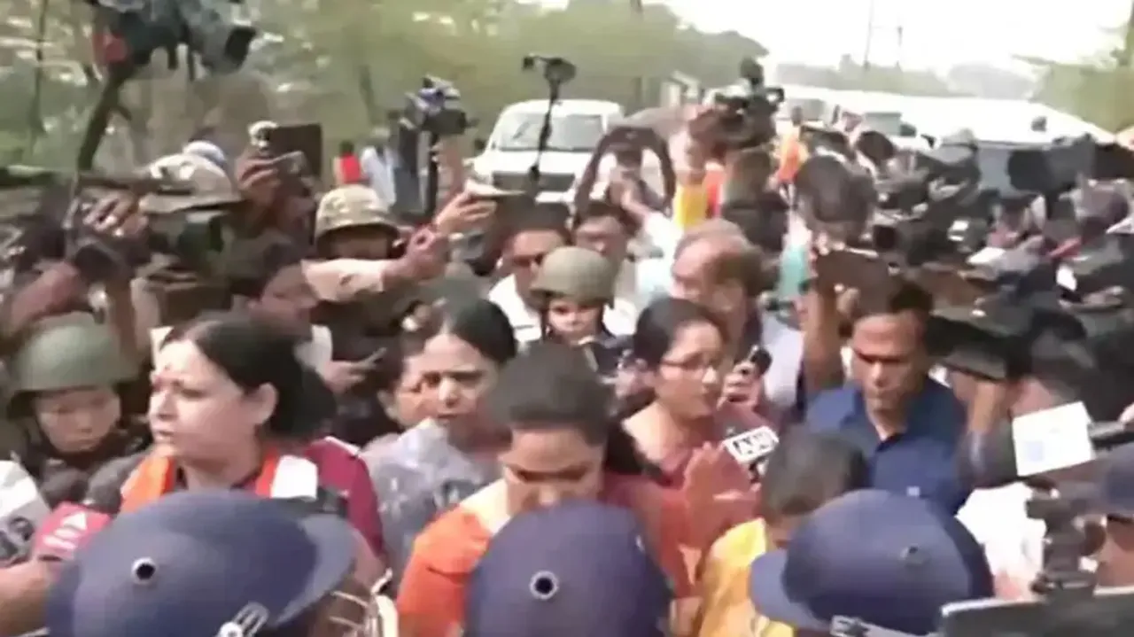 BJP team stopped by Bengal Police from visiting Sandeshkhali