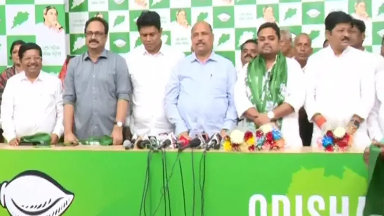 Another setback to Odisha Congress as former Rajnagar MLA joins BJD 